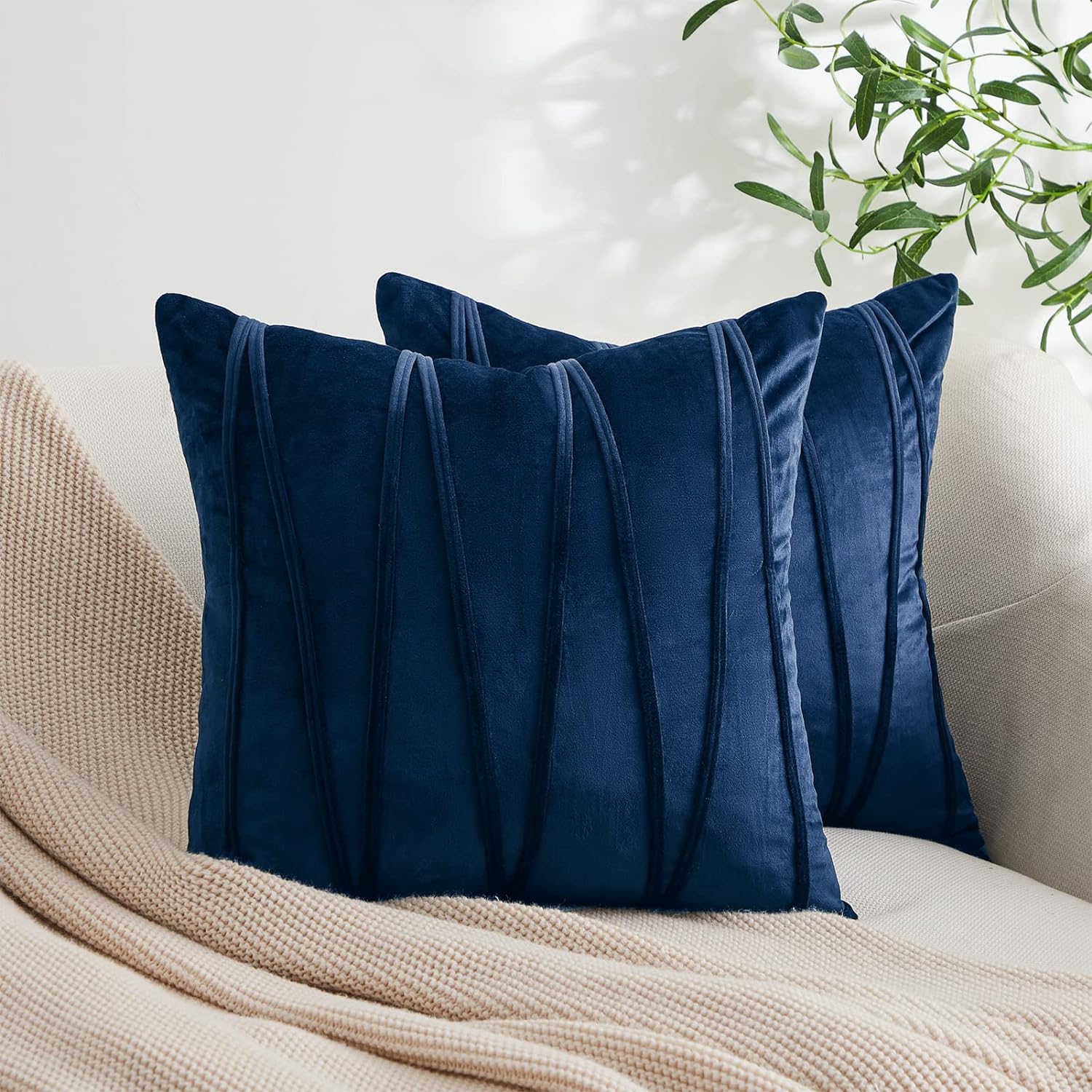 Knotting Home Decorative Striped Throw Pillow Covers  Blue Color ,Soft Solid Velvet Pillow Covers Cushion Case with Zigzag Pattern for Sofa Bedroom