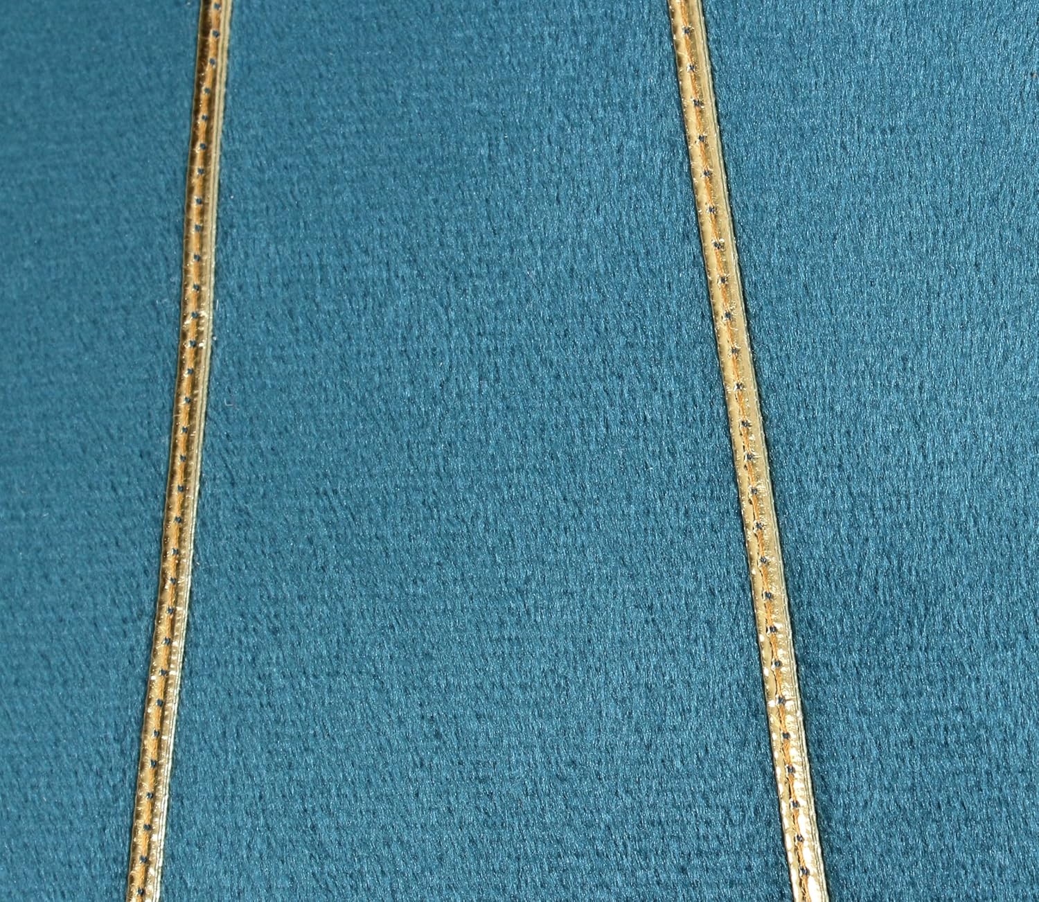 Knotting Home Decorative Gold Striped Throw Pillow Covers ,Soft Solid Velvet Pillow Covers Cushion Case with Zigzag Pattern for Sofa Bedroom