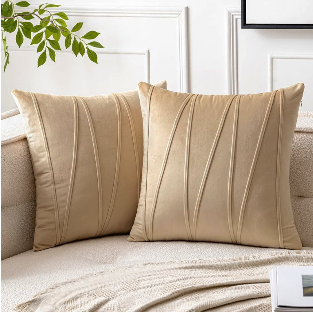 Knotting Home Decorative Striped Throw Pillow Covers Beige Color Solid Velvet Pillow Covers Cushion Case with Zigzag Pattern for Sofa Bedroom