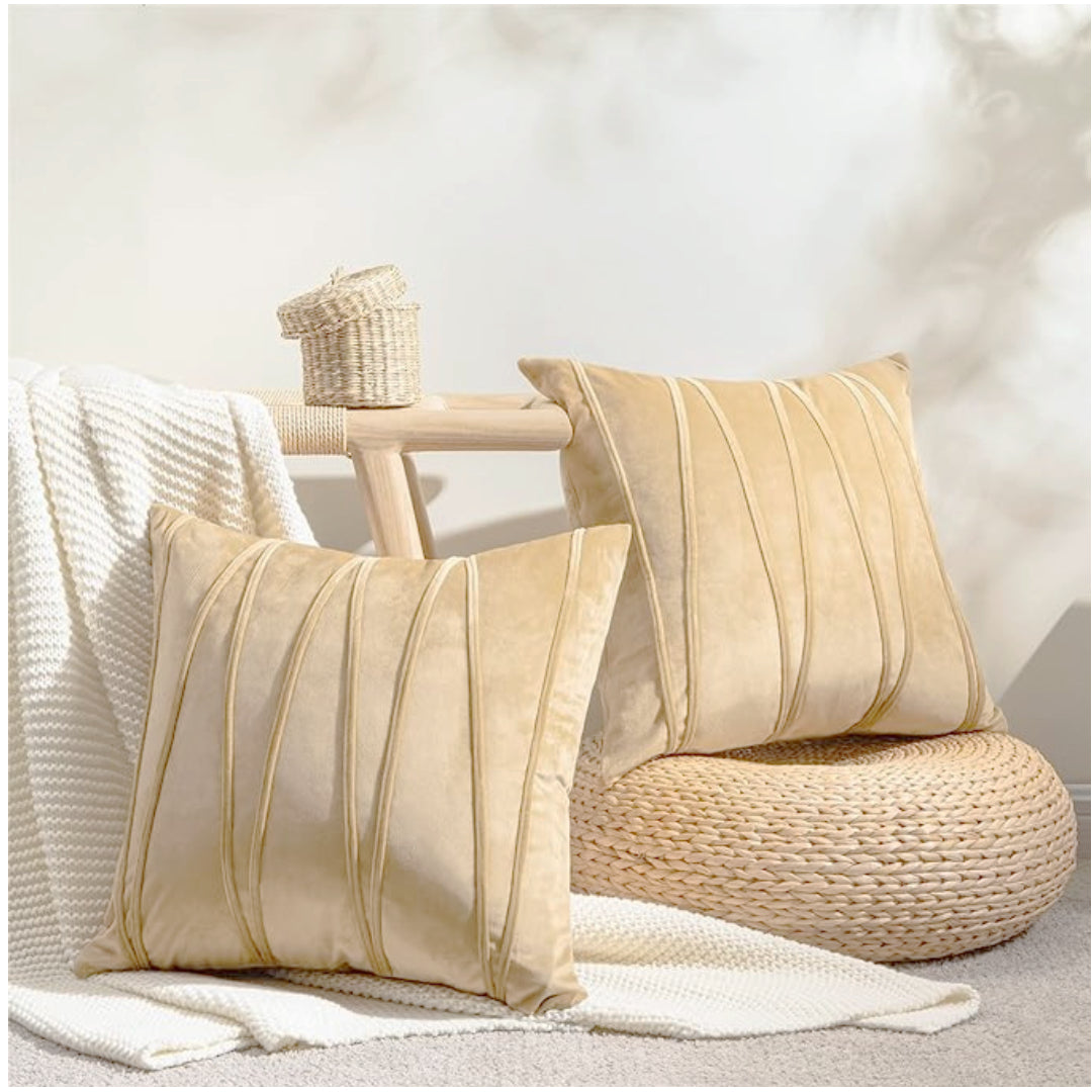 Knotting Home Decorative Striped Throw Pillow Covers Beige Color Solid Velvet Pillow Covers Cushion Case with Zigzag Pattern for Sofa Bedroom