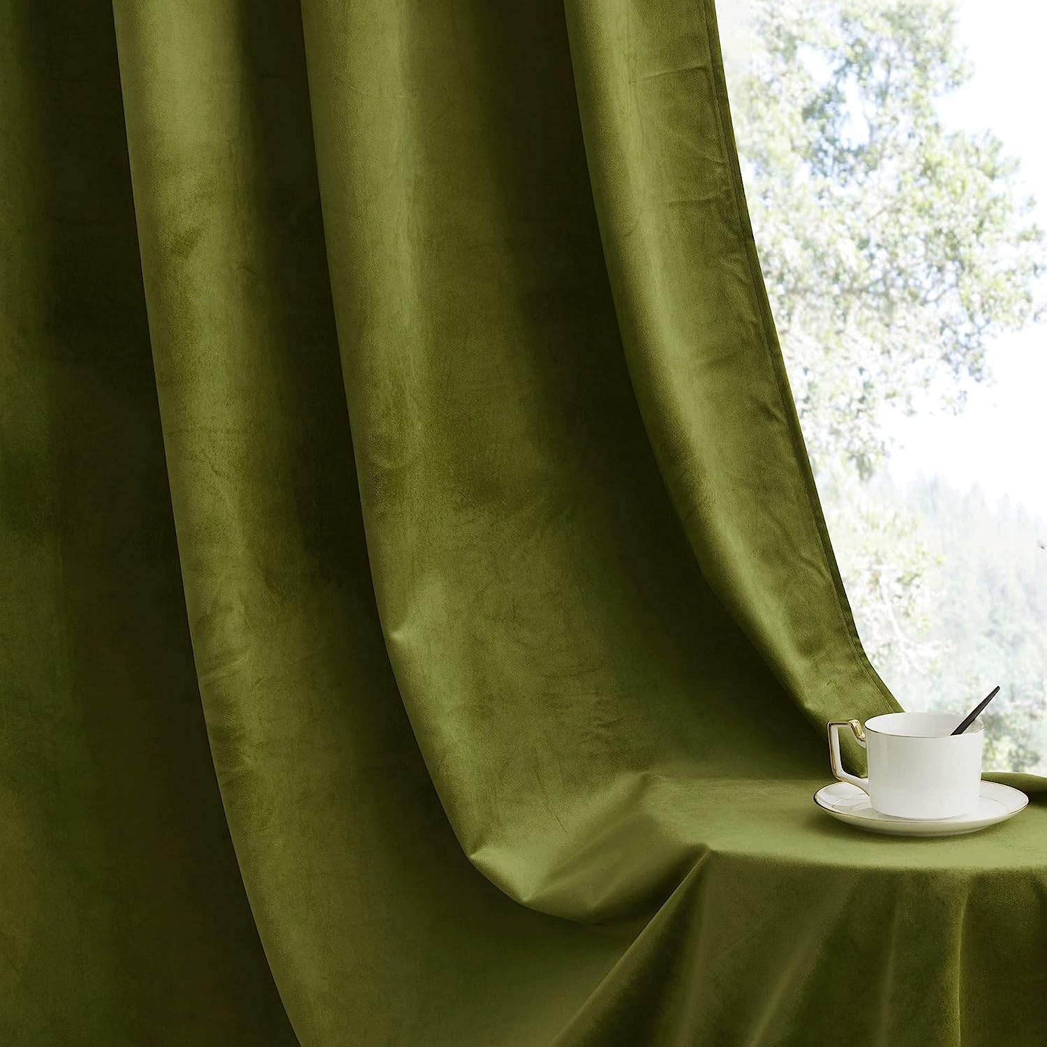 KNOTTING HOME Room Darkening Plain Velvet Eyelet Door Curtains for Living Room ,Bedroom ,Kitchen in Green Color
